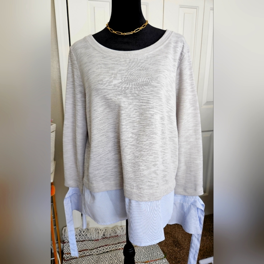 Noe Heights sweater, gray with blue/white stripe peek-a-boo cuffs and hem, M